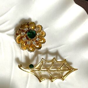 Elegant Gold and Green Brooch Set